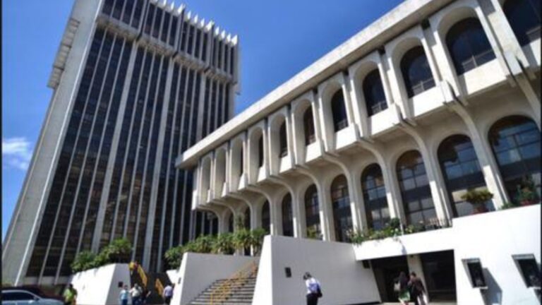 Cómo las Etapas del Proceso Penal Pueden Asegurar la Libertad del Sindicado
